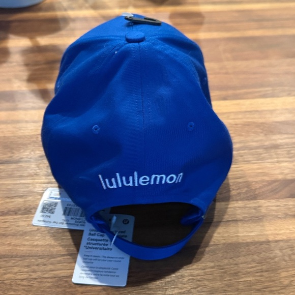 New with tags Lululemon size large extra large, unisex structured ball cap - Picture 2 of 3